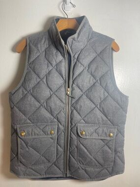 J. Crew Women’s Gray Quilted Vest Size: M